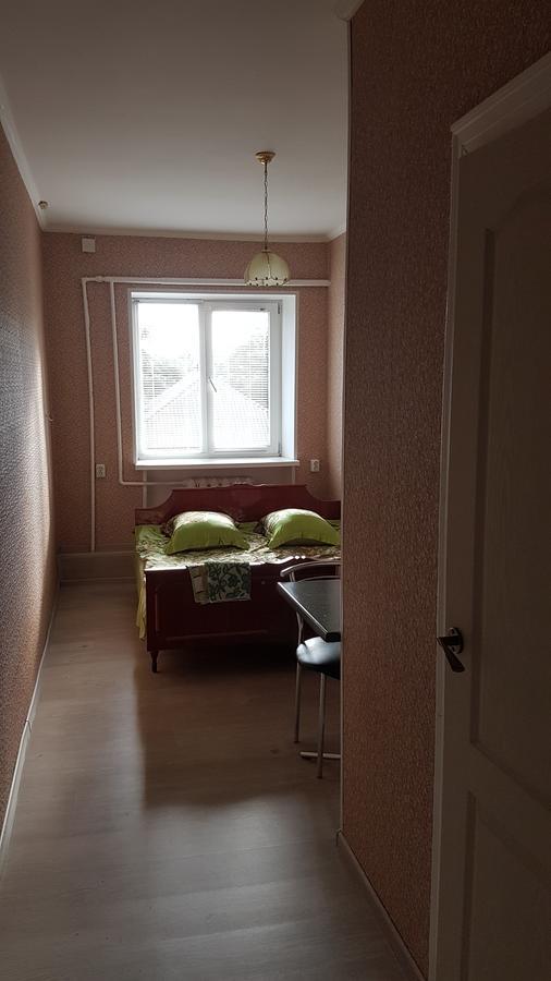 Glamour Hotel Luhyny Bagian luar foto